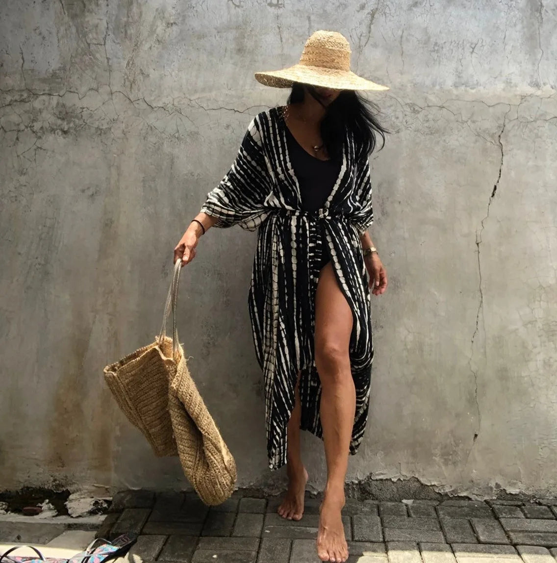 Monochrome Beach Kimono