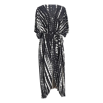 Monochrome Beach Kimono